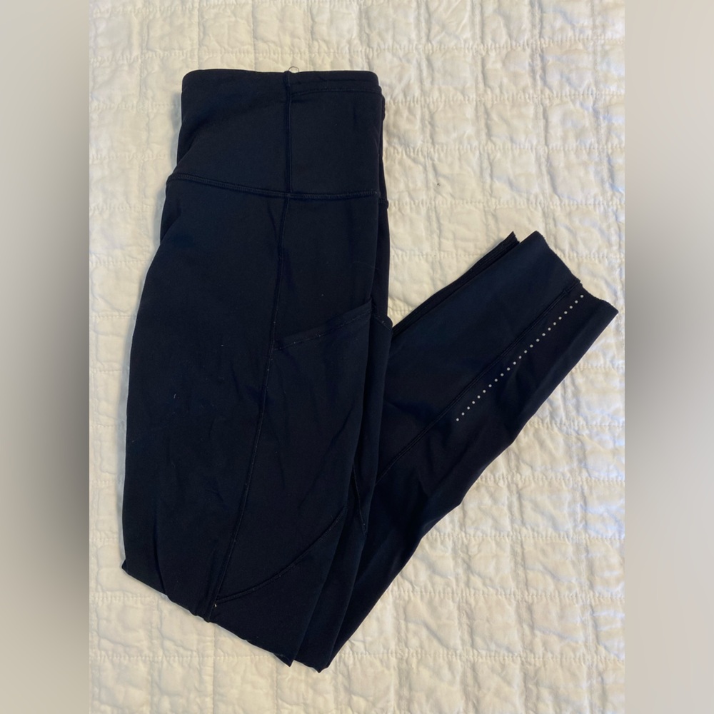 Black lululemon fast and free leggings